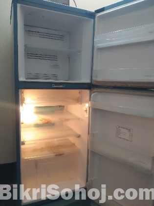 Toshiba Refrigerator